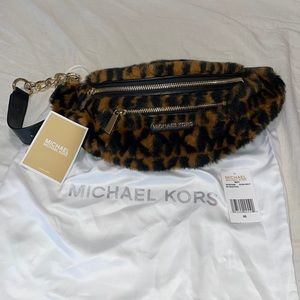 Michael Kors Mott Signature Fur Medium Belt Shoulder Bag Acorn Multi waistpack